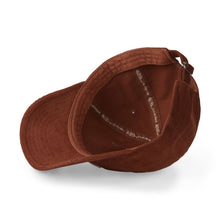 Charger l&#39;image dans la galerie, CASQUETTE VELOURS MARRON VON DUTCH
